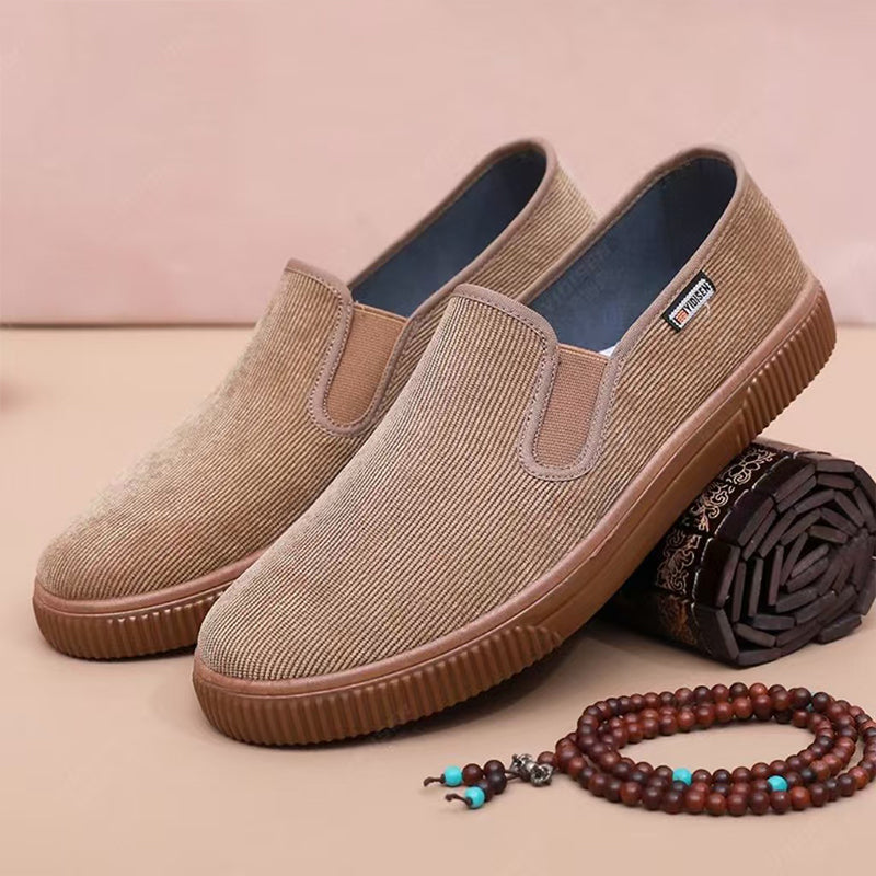 ๐ Menโs Slip-On Breathable Soft Sole Shoes โ Comfort & Style in Every Step! ๐๐จ