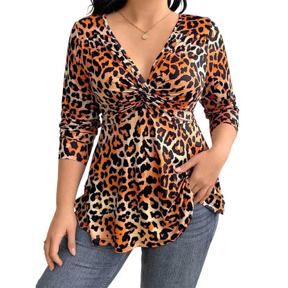 💥Women's Plus Size Leopard Print V-Neck Top